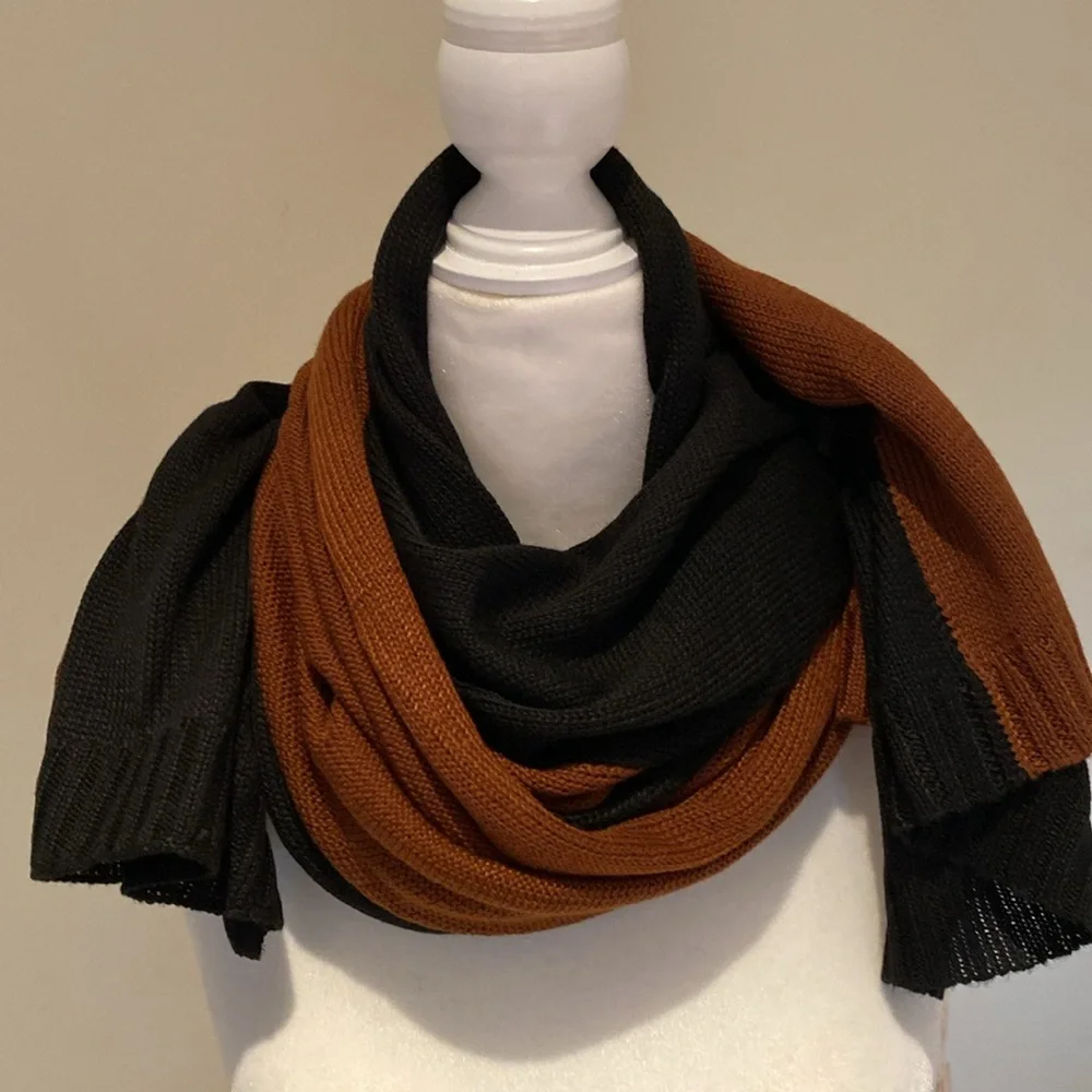 NWT Summersalt two-tone colorblock brown black knit scarf 44 x 70